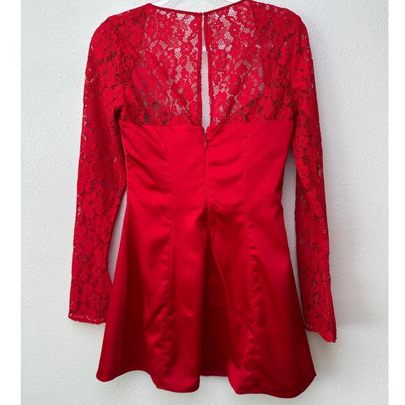 NWT House of CB Jennica Red Lace Sleeve Bustier Satin Mini Dress M - Picture 7 of 15